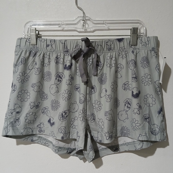 Peanuts Charlie Brown, Snoopy & Friends Women’s gray Pajama Set Size: L (NEW) - Picture 7 of 9